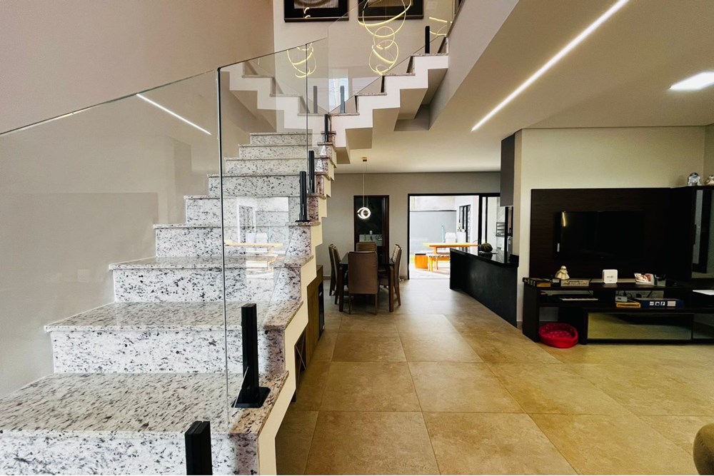 Apartamento à venda com 3 quartos, 150m² - Foto 5