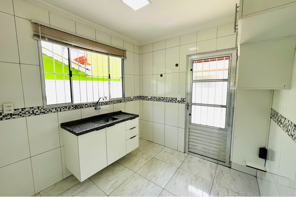 Casa à venda com 2 quartos, 150m² - Foto 21