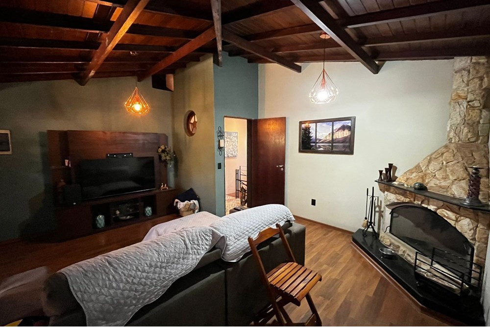 Chácara à venda com 4 quartos, 220m² - Foto 29