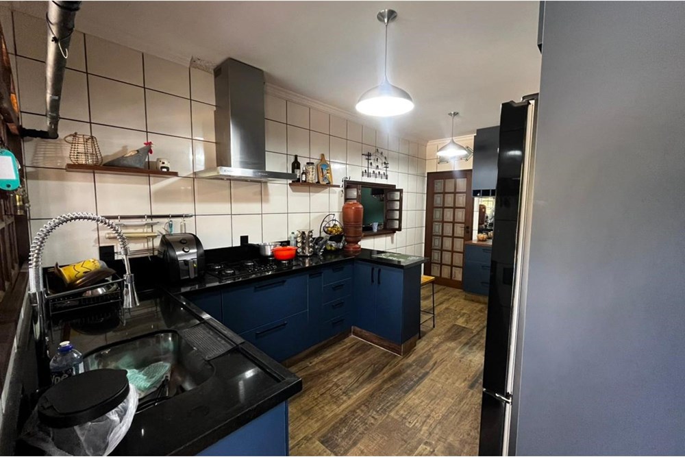 Chácara à venda com 4 quartos, 220m² - Foto 3