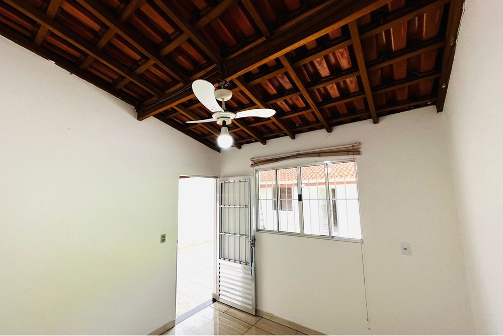Casa à venda com 2 quartos, 150m² - Foto 31