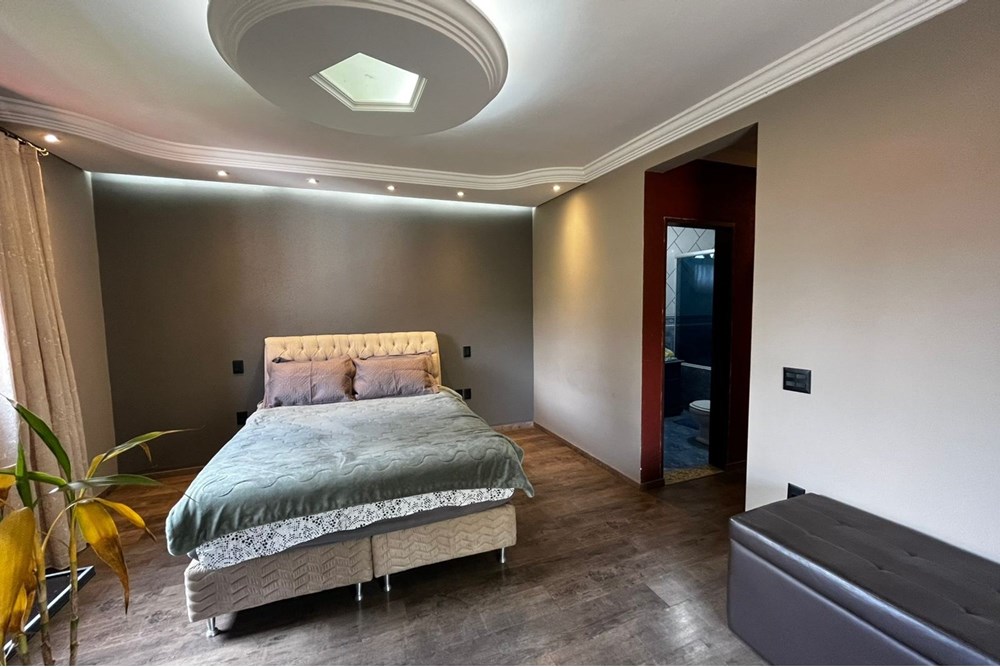 Chácara à venda com 4 quartos, 220m² - Foto 34