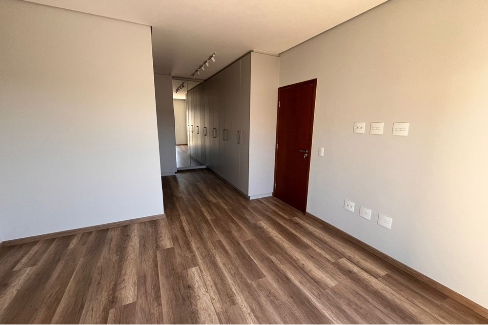 Casa de Condomínio à venda com 3 quartos, 231m² - Foto 37
