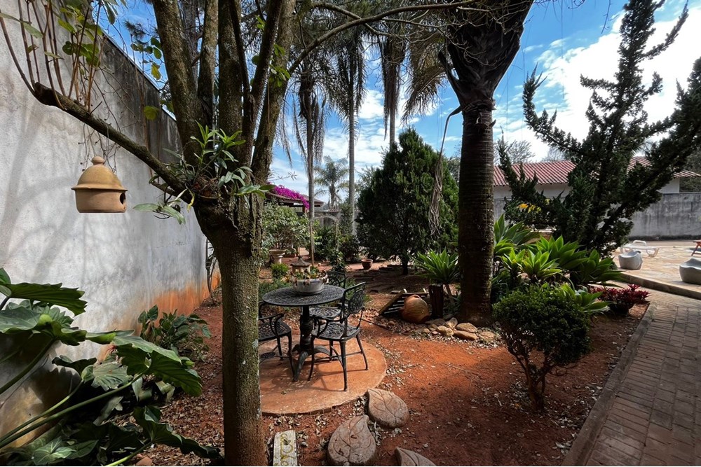Chácara à venda com 4 quartos, 220m² - Foto 54