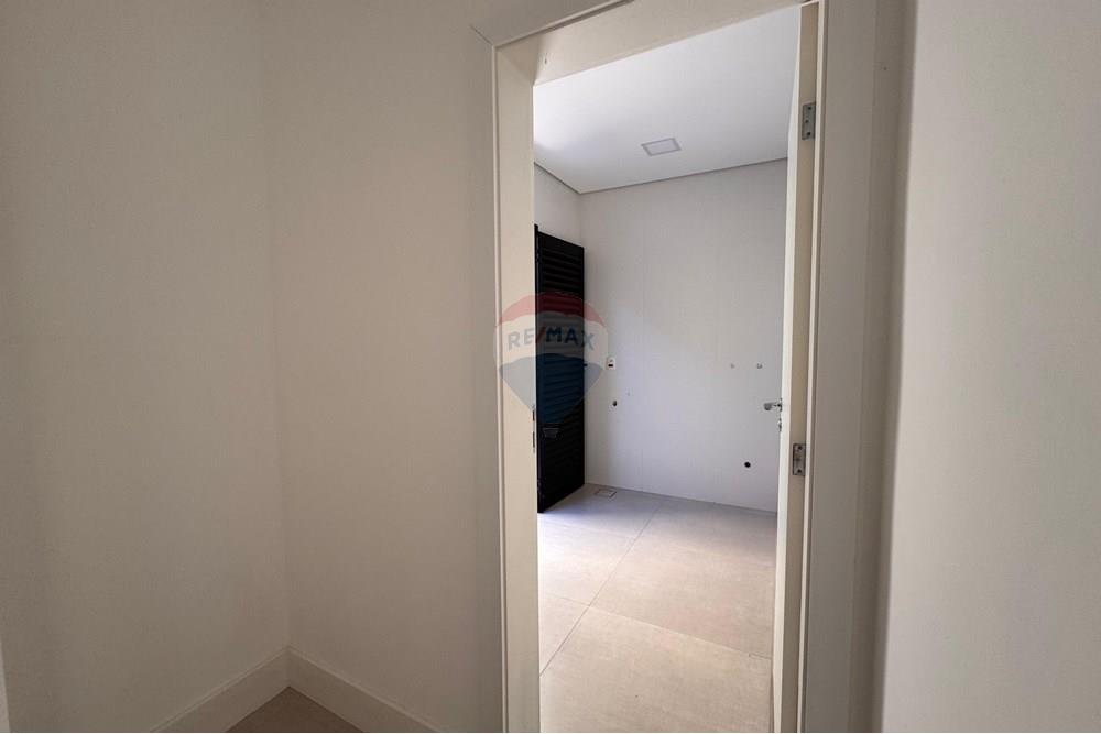 Casa de Condomínio - Alugar - Bragança Paulista , São Paulo - WhatsApp Image 2025-06-02 at 13.22.54 (3).jpeg - 690041052-94