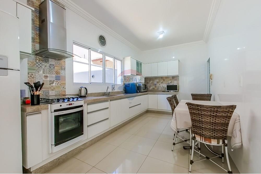 Casa de Condomínio - Venda - Araras , São Paulo - Tratada-34.jpg - 690691033-69