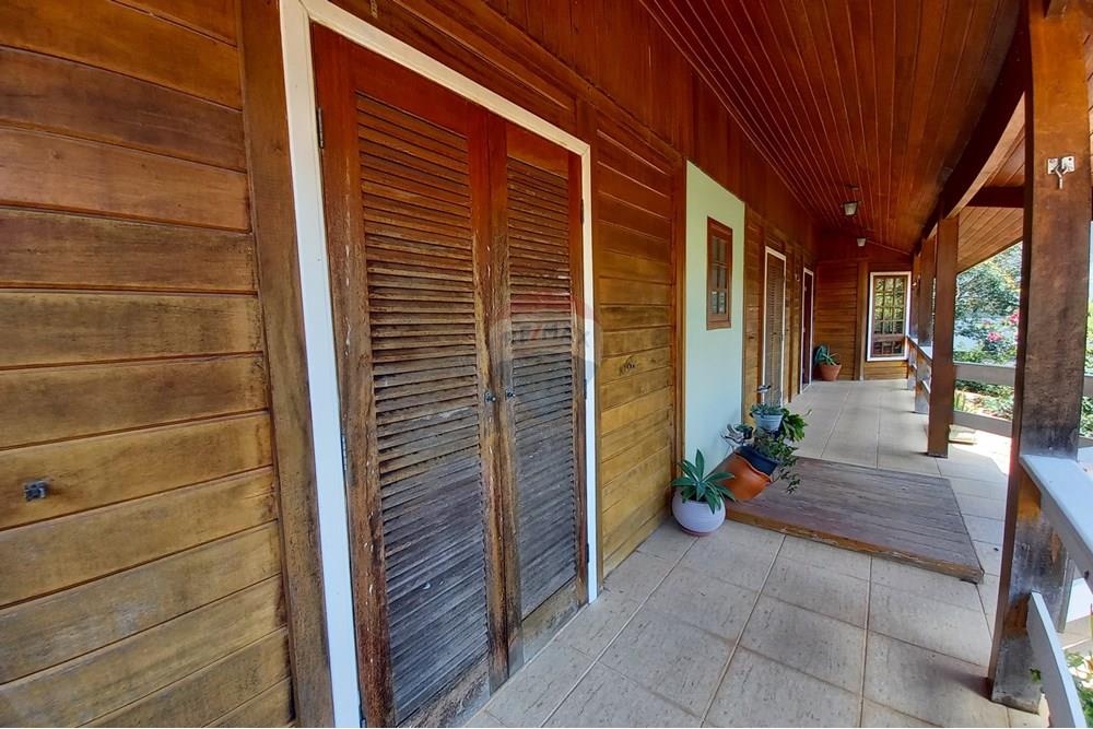 Casa de Campo - Venda - Águas de Lindóia , São Paulo - 20250206_110018.jpg - Varanda - 690291077-244