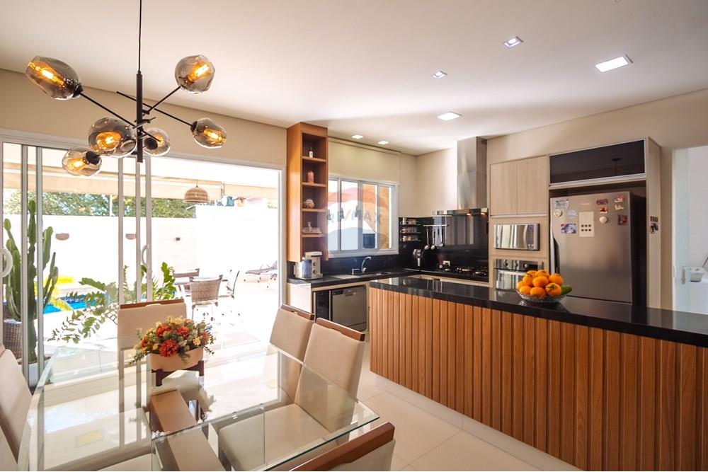 Casa de Condomínio - Venda - Indaiatuba , São Paulo - 6-sala jantar horiz1.jpg - Sala de estar - 690471148-2