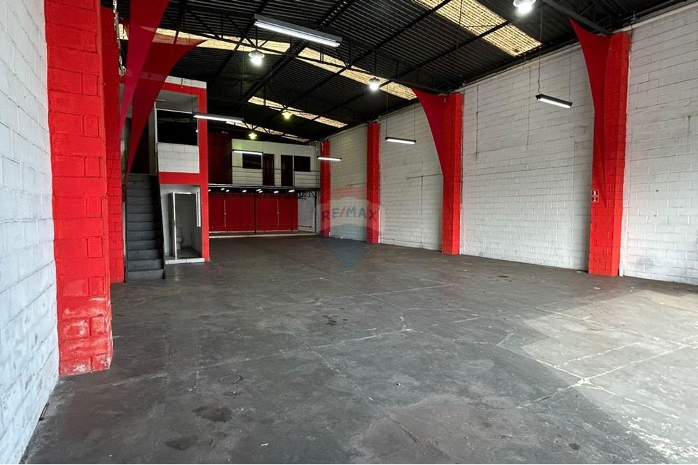 Galpão - Alugar - Bragança Paulista , São Paulo - WhatsApp Image 2025-10-03 at 11.09.36 (2).jpeg - 690041104-6