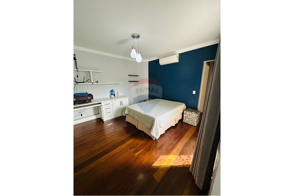 Casa de Condomínio - Alugar - Santana de Parnaíba , São Paulo - 340f1ea1-8646-45f2-8a47-232825ec6d9e.jpg - 691141012-8