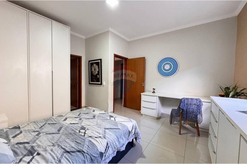 Casa - Venda - Bragança Paulista , São Paulo - photo_5042198984990502697_y.jpg - 690041018-308