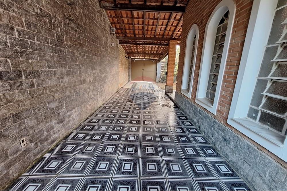 Casa - Venda - Bertioga , São Paulo - casa-com-3-quartos-edicula-a-venda-no-indaia -bertioga-remaxvistalinda-690341014-17-corretora-paulajacometti-FOTO41.jpeg - Corredor - 690341014-17