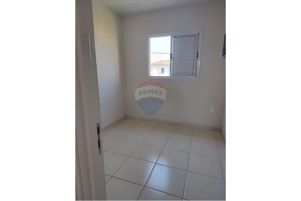 Casa à venda com 2 quartos, 45m² - Foto 19