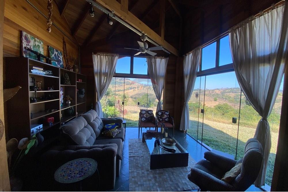 Chácara / Sítio / Fazenda - Venda - Monte Sião , Minas Gerais - WhatsApp Image 2025-07-18 at 18.08.02.jpeg - Sala de estar - 690291077-219