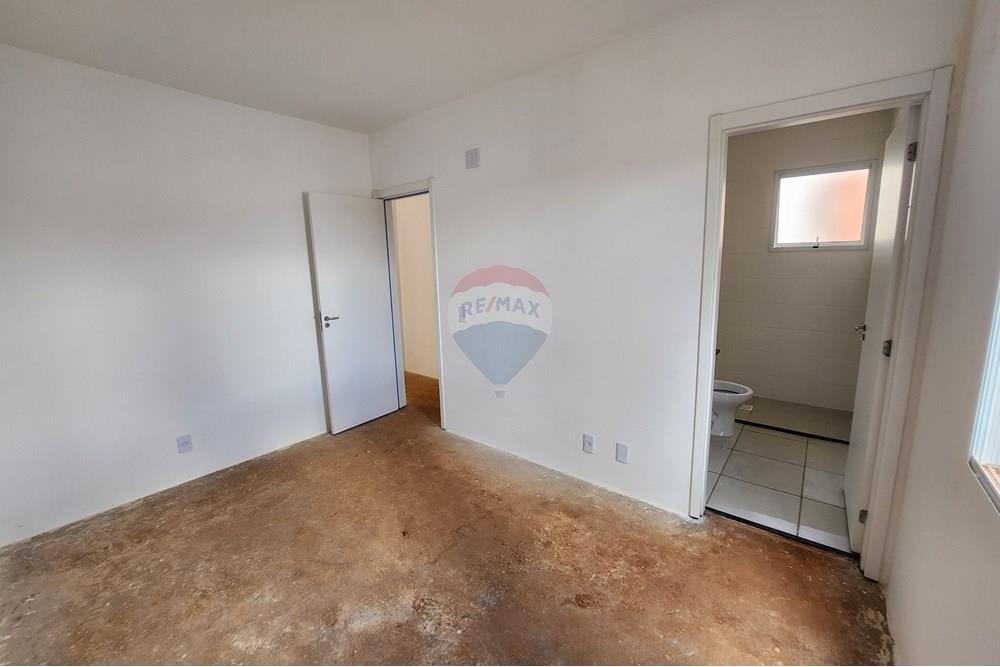 Casa à venda com 2 quartos, 62m² - Foto 45