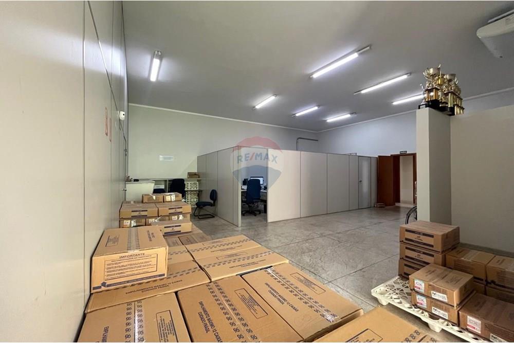 Ponto Comercial/ Loja - Alugar - Valinhos , São Paulo - WhatsApp Image 2025-09-29 at 12.42.03 (8).jpeg - 690851088-23