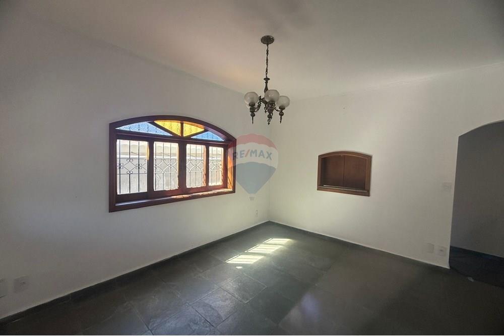 Casa - Alugar - Bragança Paulista , São Paulo - WhatsApp Image 2025-09-19 at 14.10.12 (1).jpeg - 690041127-44