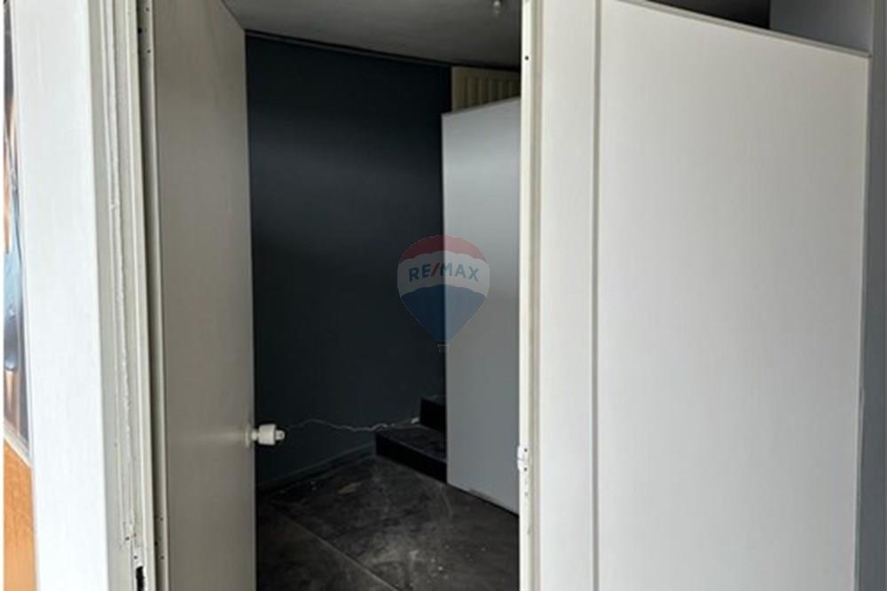 Ponto Comercial/ Loja - Alugar - Atibaia , São Paulo - Imagem WhatsApp 2024-11-11 às 14.16.55_9b645d12.jpg - 690471141-43