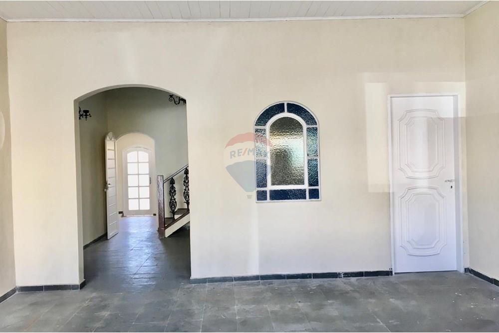 Casa - Venda - Atibaia , São Paulo - e280844b-c0b6-456a-ba5f-c7cbd6271853.jpg - 690921050-50