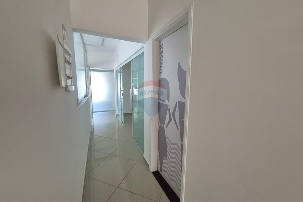 Casa Comercial - Alugar - Paulínia , São Paulo - WhatsApp Image 2025-09-30 at 13.56.39 (18).jpeg - 690511202-40