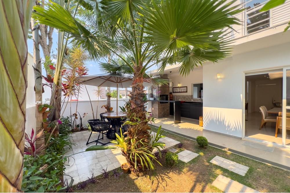 Casa de Condomínio - Venda - Atibaia , São Paulo - IMG_5480.jpg - Quintal - 690471157-1