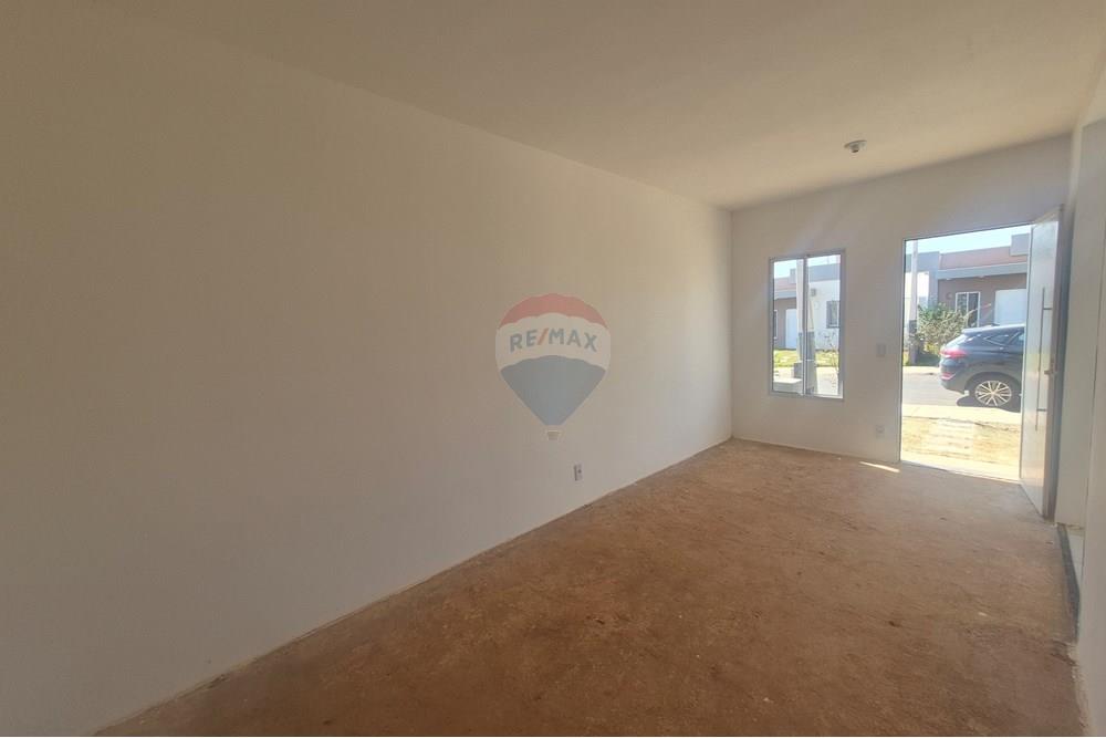 Casa à venda com 2 quartos, 62m² - Foto 37