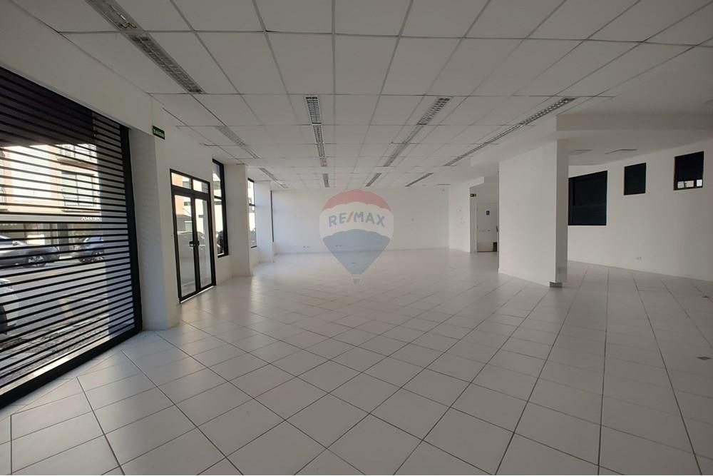 Ponto Comercial/ Loja - Alugar - Barueri , São Paulo - IMG-20250605-WA0097.jpg - 691021006-30