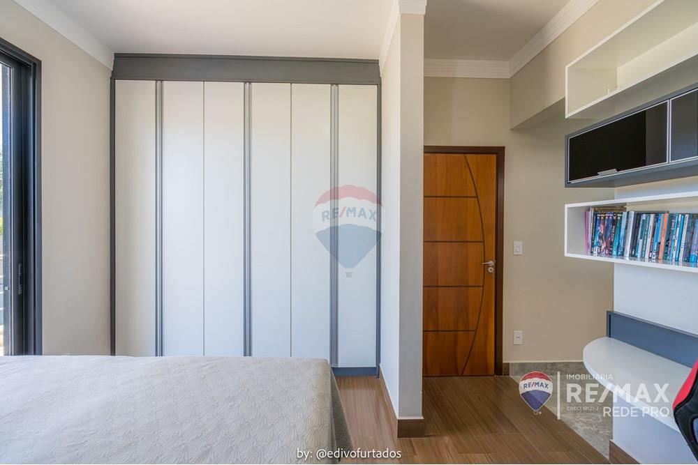 Casa - Venda - Vinhedo , São Paulo - EDI09822EDIVO FURTADO SILVA - RG98002306022 SSPCE - DEYSE MURATA - TOSCANA - REMAX REDE PRO - 690541036-129.jpg - 690541036-129