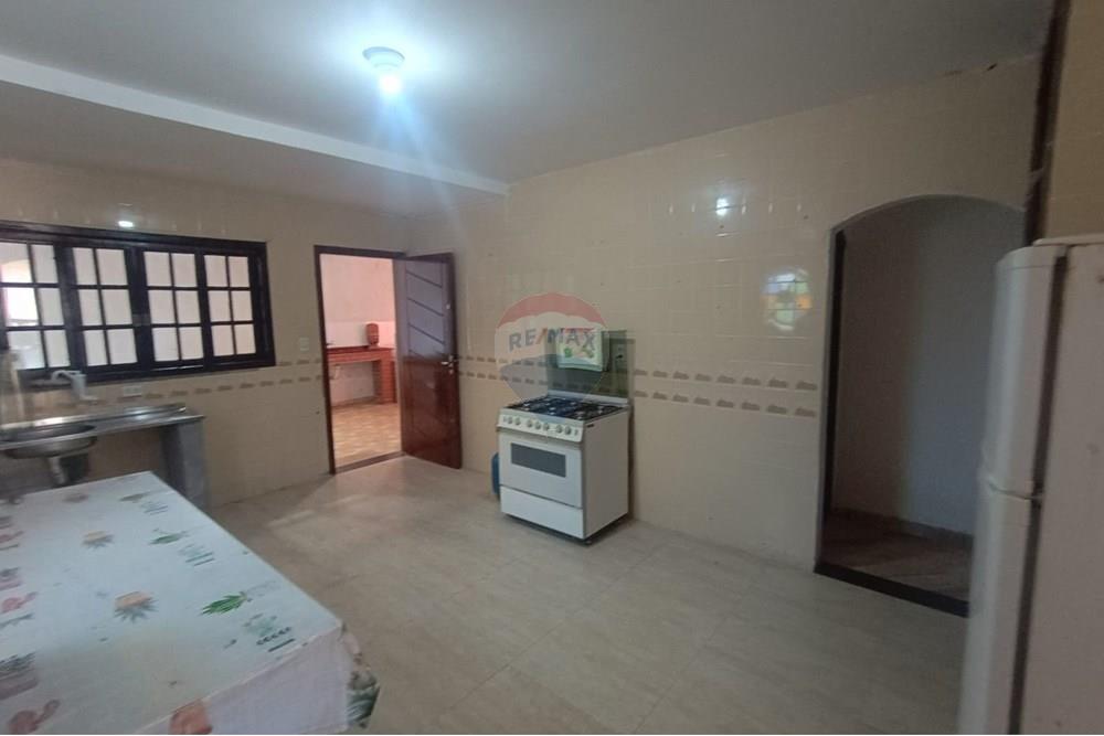 Sobrado - Venda - Bertioga , São Paulo - sobrado-com-3-quartos_a-venda-no-Indaia-Bertioga-remax-690341032-24-corretor-Edivaldo-Santos-foto060.jpeg - Cozinha - 690341032-24