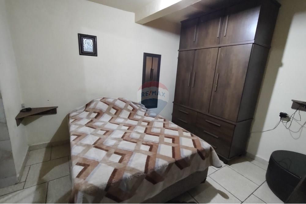 Casa à venda com 3 quartos, 324m² - Foto 20