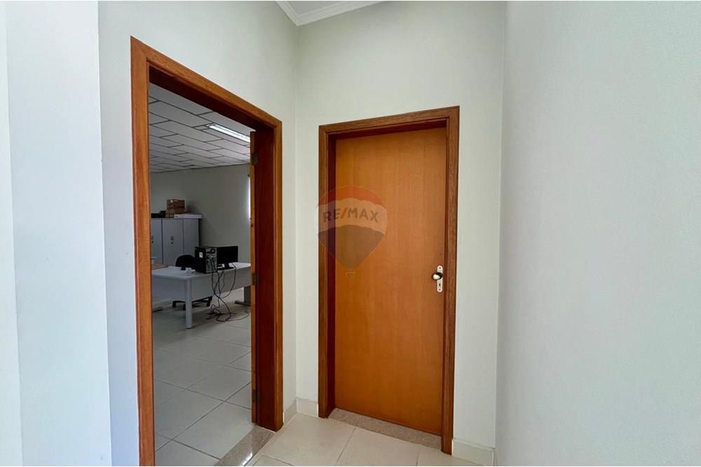 Ponto Comercial/ Loja - Alugar - Valinhos , São Paulo - WhatsApp Image 2025-09-29 at 12.42.03 (28).jpeg - 690851088-23