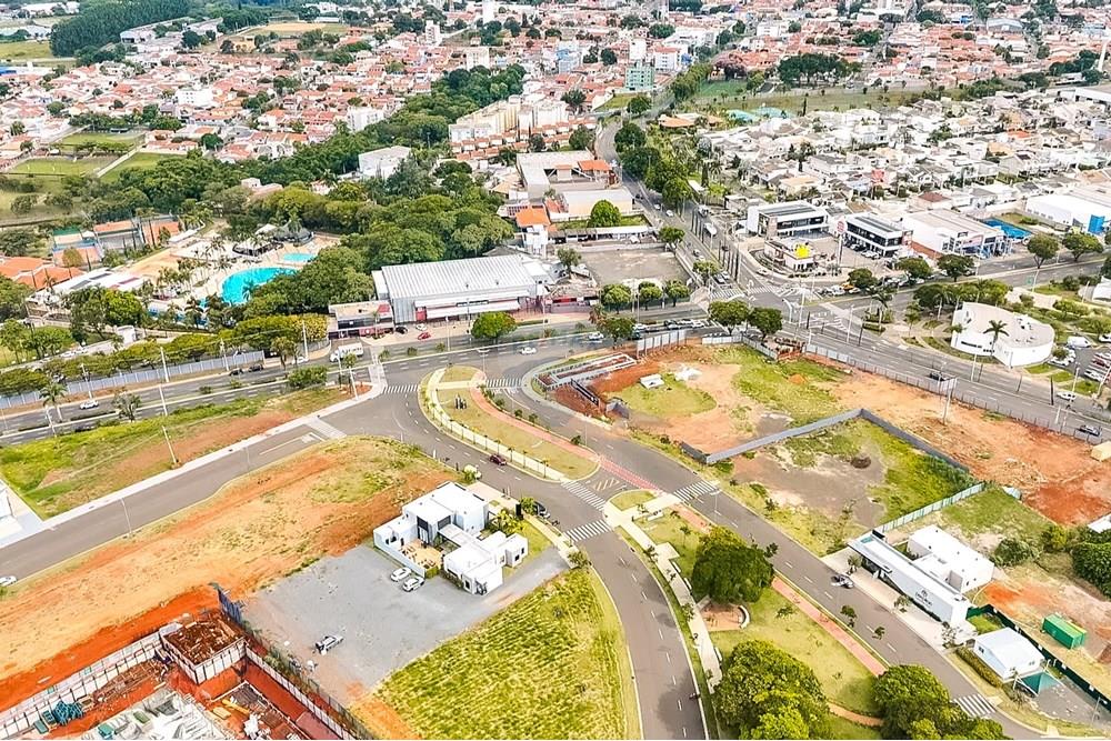 Casa Comercial - Venda - Indaiatuba , São Paulo - 2025-04-02-15-07-44-108.jpg - Fachada - 690471124-53