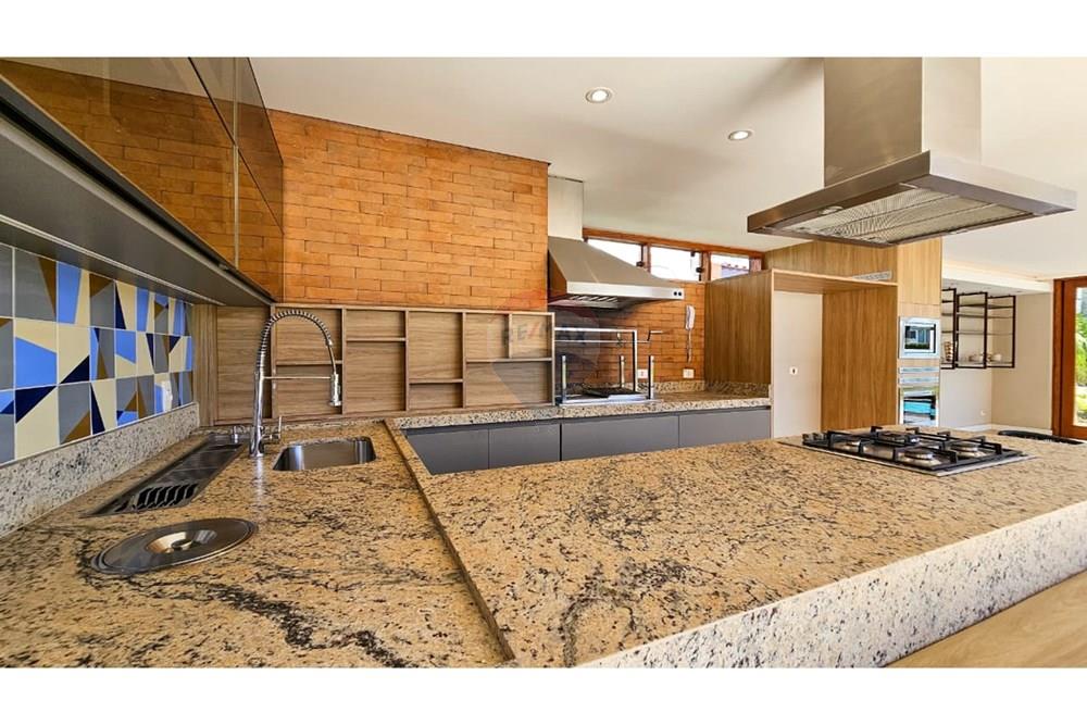 Casa de Condomínio - Alugar - Peruíbe , São Paulo - WhatsApp Image 2025-10-23 at 12.49.53.jpeg - 691111010-42