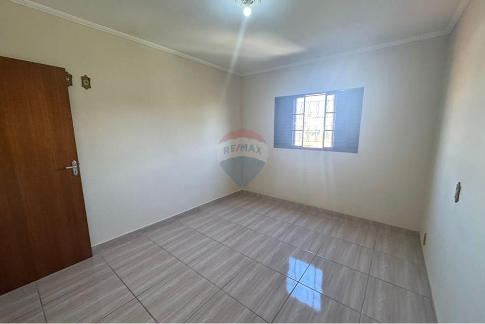 Casa - Alugar - Bragança Paulista , São Paulo - WhatsApp Image 2025-08-21 at 09.19.24 (1).jpeg - 690041127-34