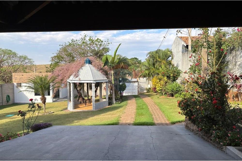 Casa - Venda - Américo Brasiliense , São Paulo - WhatsApp Image 2025-09-10 at 12.47.01 (4).jpeg - 690151093-2