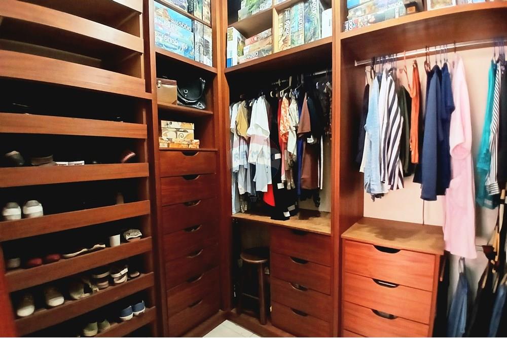 Casa - Venda - Piracicaba , São Paulo - foto30 - suite master Closet 2.jpg - 690571002-112