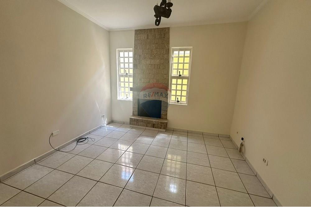 Casa de Condomínio - Alugar - Bragança Paulista , São Paulo - WhatsApp Image 2025-02-03 at 10.44.02 (3).jpeg - 690041127-18