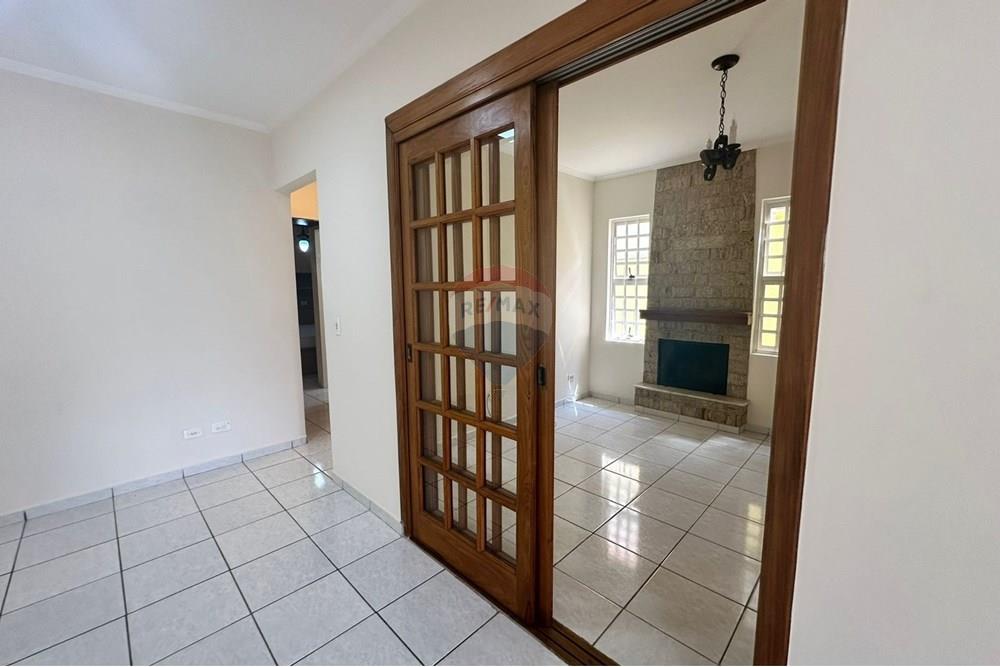 Casa de Condomínio - Alugar - Bragança Paulista , São Paulo - WhatsApp Image 2025-02-03 at 10.44.02 (2).jpeg - 690041127-18