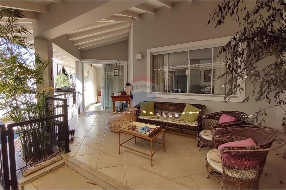 Sobrado - Venda - Águas de Lindóia , São Paulo - WhatsApp Image 2025-07-13 at 21.42.05 (1).jpeg - Sacada - 690291077-218