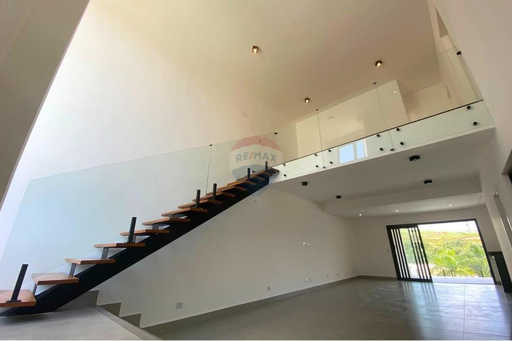 Casa de Condomínio - Venda - Bragança Paulista , São Paulo - 0000022.jpg - Sala de estar - 690141004-35