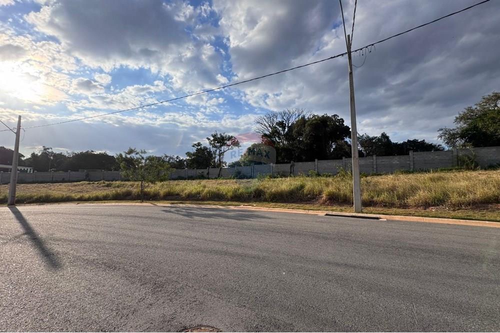 Terreno - Venda - Bragança Paulista , São Paulo - PHOTO-2025-08-25-14-42-43(1).jpg - 690041018-304
