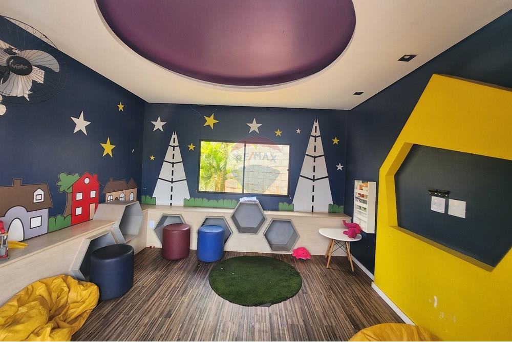 Casa à venda com 2 quartos, 62m² - Foto 4