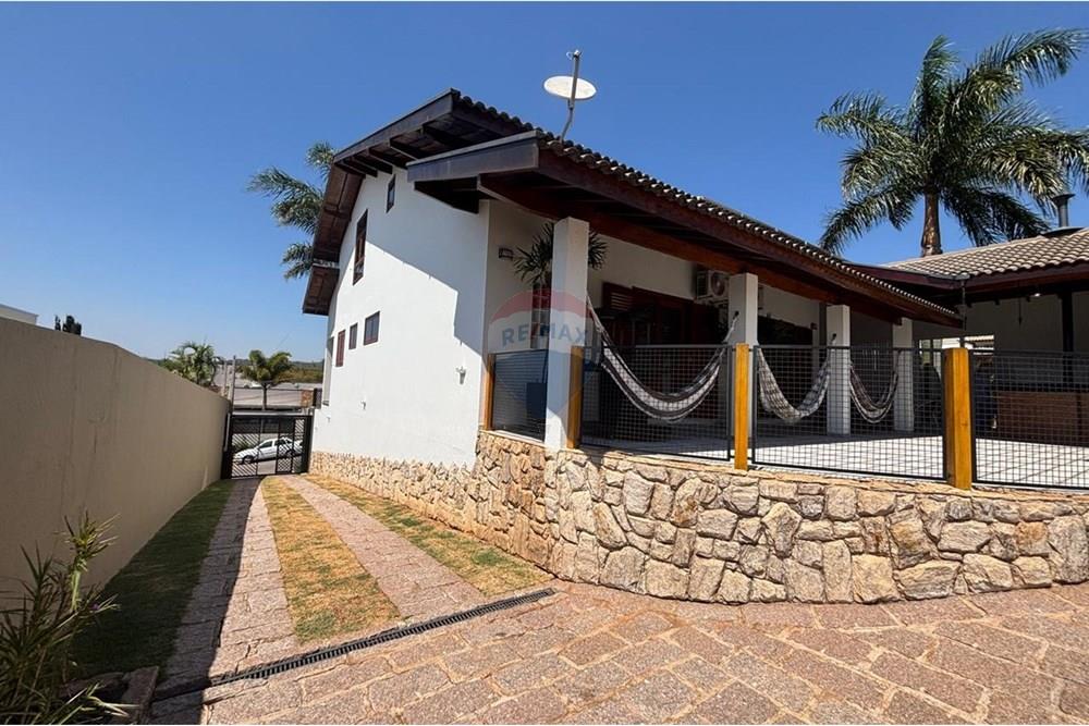 Casa - Alugar - Vinhedo , São Paulo - WhatsApp Image 2025-10-31 at 17.44.57 (1).jpeg - 690541189-116