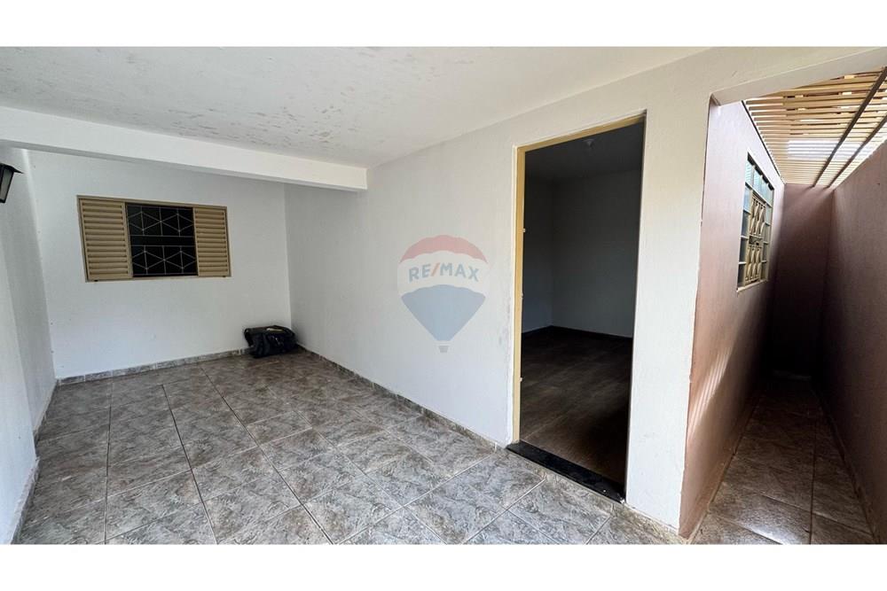 Casa - Venda - Araras , São Paulo - WhatsApp Image 2025-04-26 at 10.44.46 (2).jpeg - 690691098-4