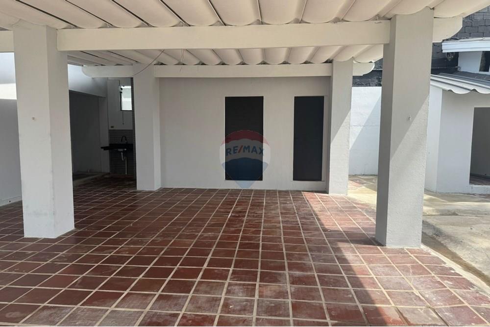 Casa Comercial - Alugar - Peruíbe , São Paulo - WhatsApp Image 2025-09-20 at 10.13.55 (5).jpeg - 691111029-10