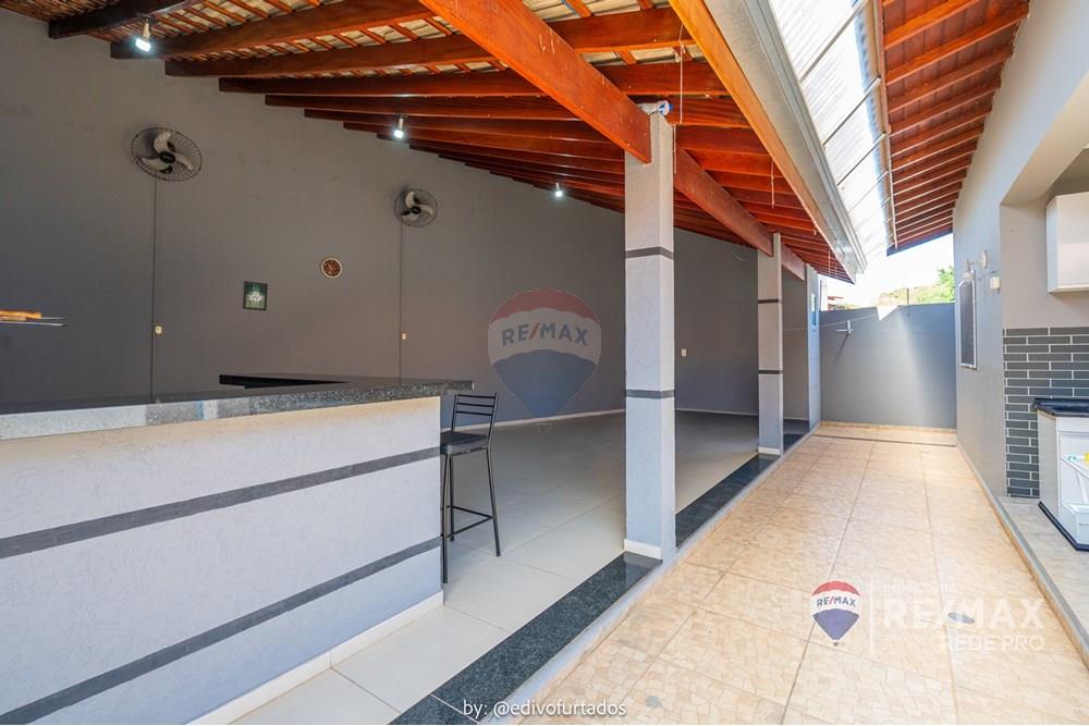 Casa - Venda - Valinhos , São Paulo - EDI09706EDIVO FURTADO SILVA - RG98002306022 SSPCE - CLAUDETE CAIM - PARQUE DAS COLINAS - REMAX REDE PRO - 690851008-547.jpg - 690851008-547