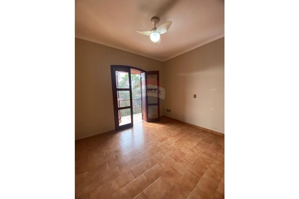 Casa - Venda - Águas de Lindóia , São Paulo - WhatsApp Image 2025-09-27 at 11.35.52 (2).jpeg - 690291077-281