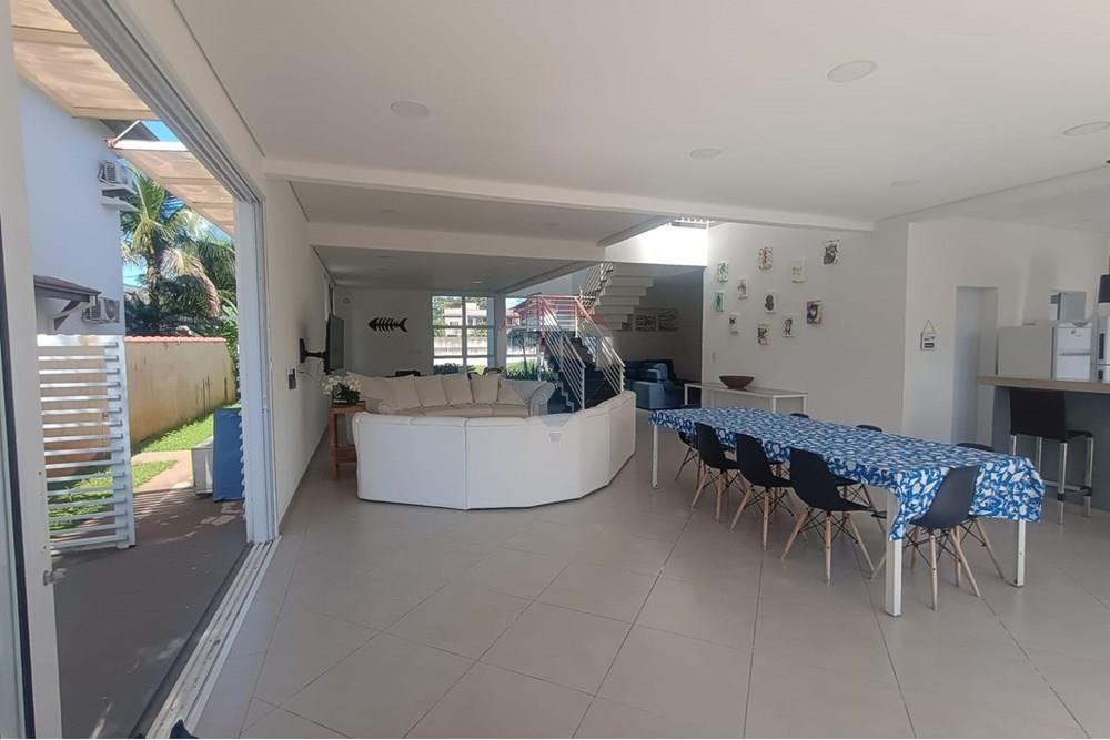 Casa - Venda - Bertioga , São Paulo - casa-com-6-suítes_a-venda-no-Indaiá-Bertioga-remax-690341032-30-corretor-Edivaldo-Santos-foto084.jpg - Área Gourmet - 690341032-30