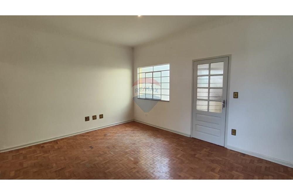 Casa - Alugar - Bragança Paulista , São Paulo - WhatsApp Image 2025-07-02 at 14.40.37 (1).jpeg - 690141007-117