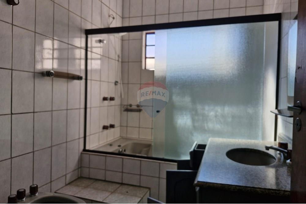 Casa - Alugar - Valinhos , São Paulo - Banh social.jpg - 690851002-133